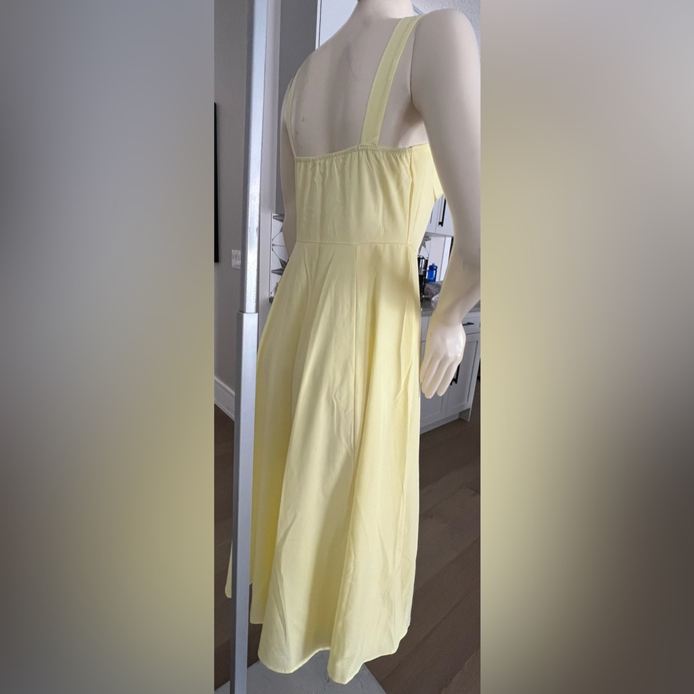 ✨ Yellow Midi Dress – Effortless Summer Statement ✨ - Picture 5 of 10